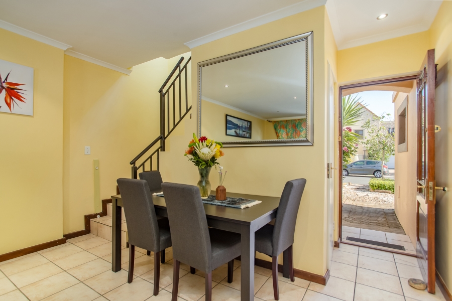 To Let 3 Bedroom Property for Rent in Boschenmeer Golf Country Estate Western Cape